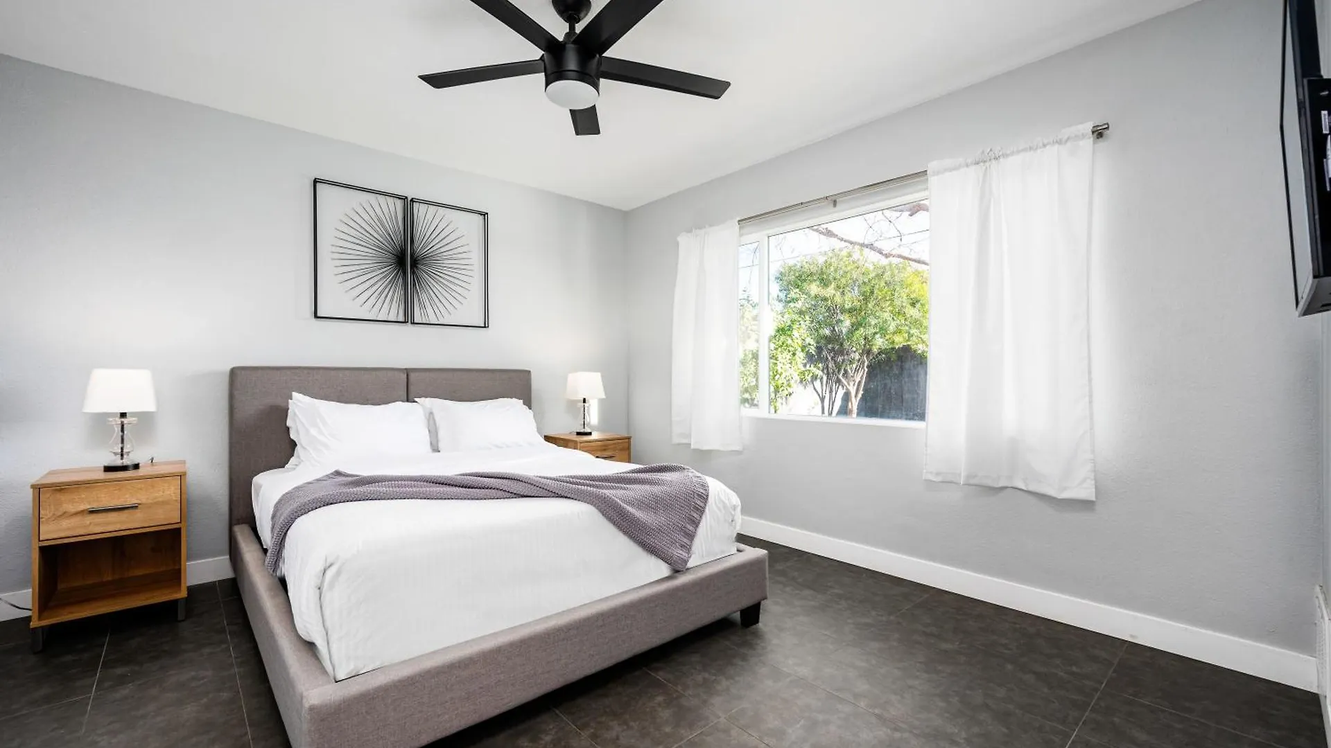 Cambridge By Porter Modern Home Wheated Pool Near El Dorado Park In سكوتسدايل بيت للعطل