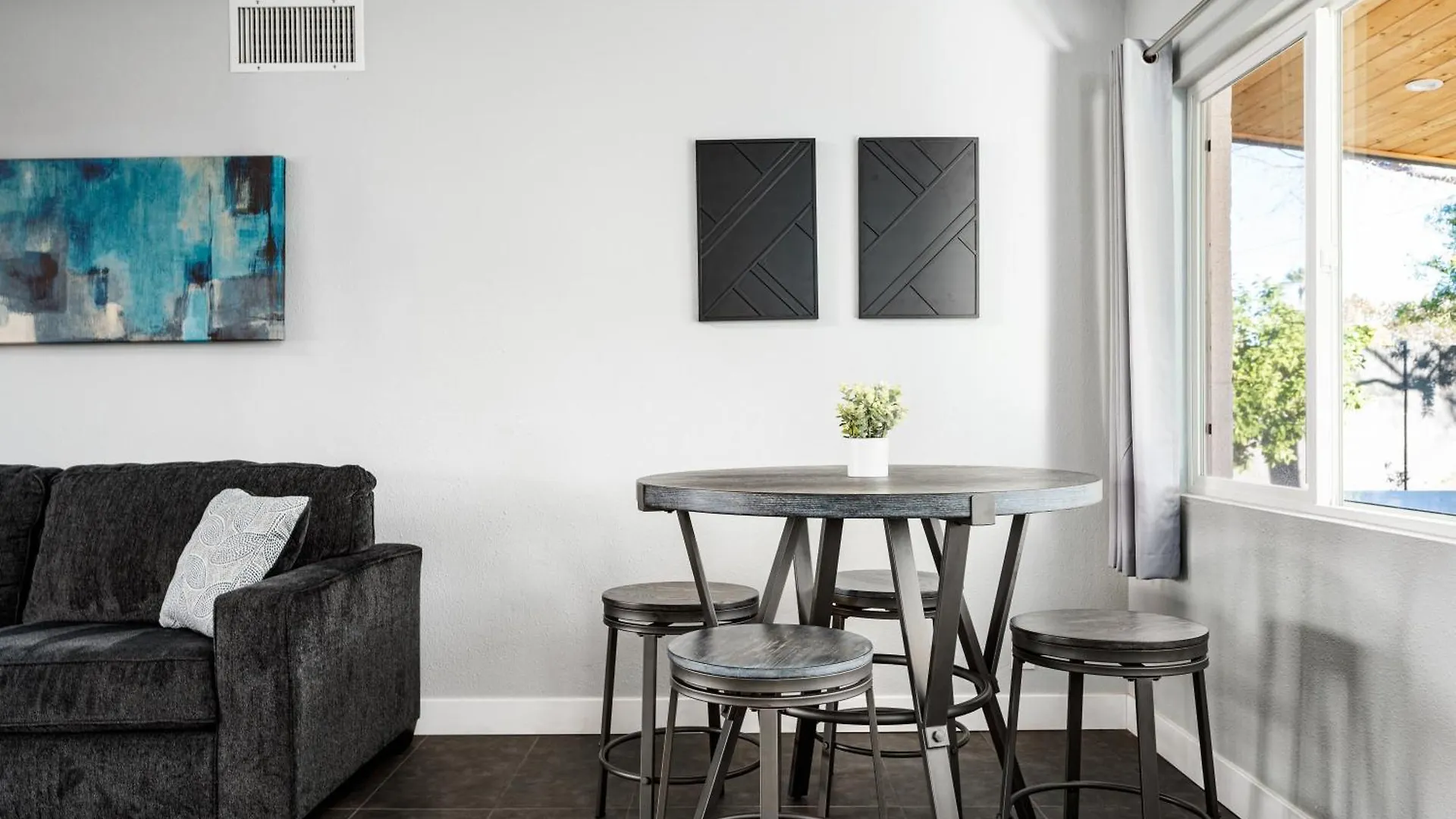 Cambridge By Porter Modern Home Wheated Pool Near El Dorado Park In سكوتسدايل بيت للعطل